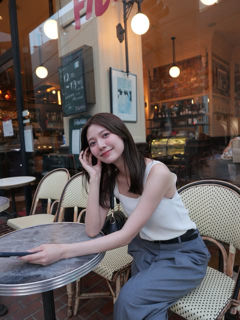 川津明日香