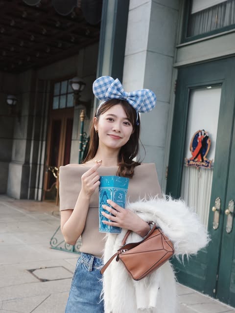 川津明日香