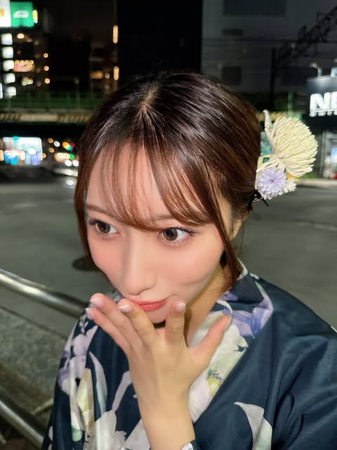神山みれい
