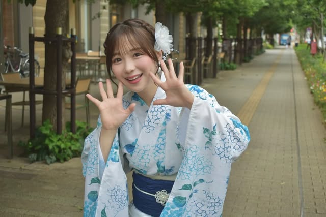 池本しおり